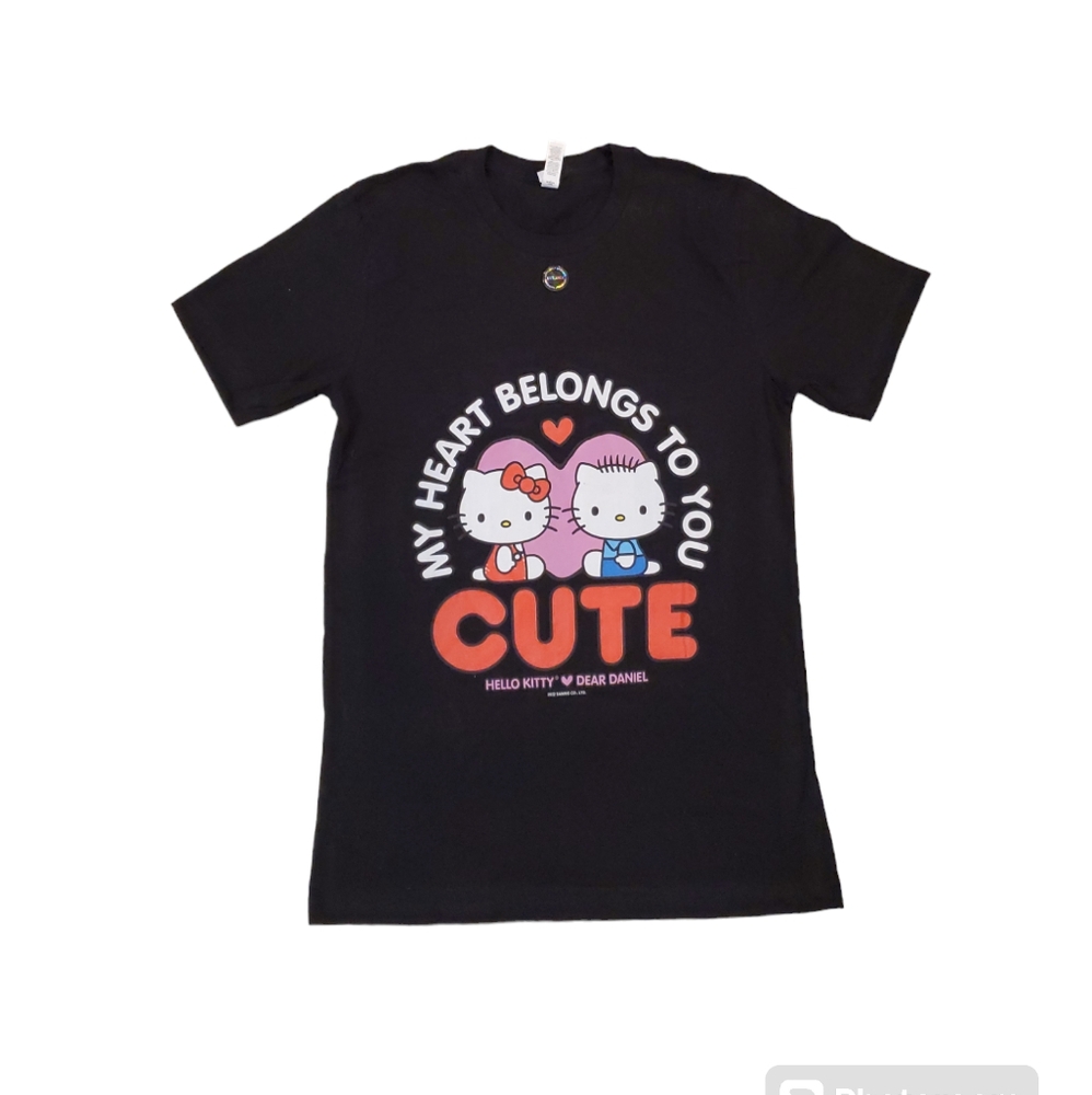 Hello Kitty Black Valentine's Day Heart Belongs To‎ You Womens T-Shirt Medium